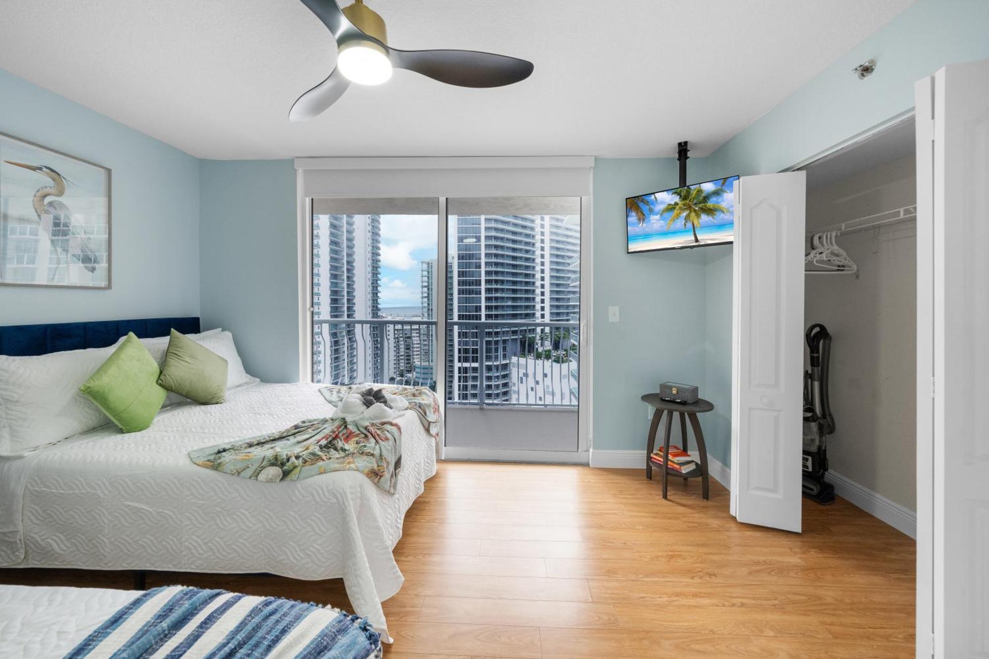 Oceanview Haven Spacious Inviting For 8 Guests Aparthotel Miami